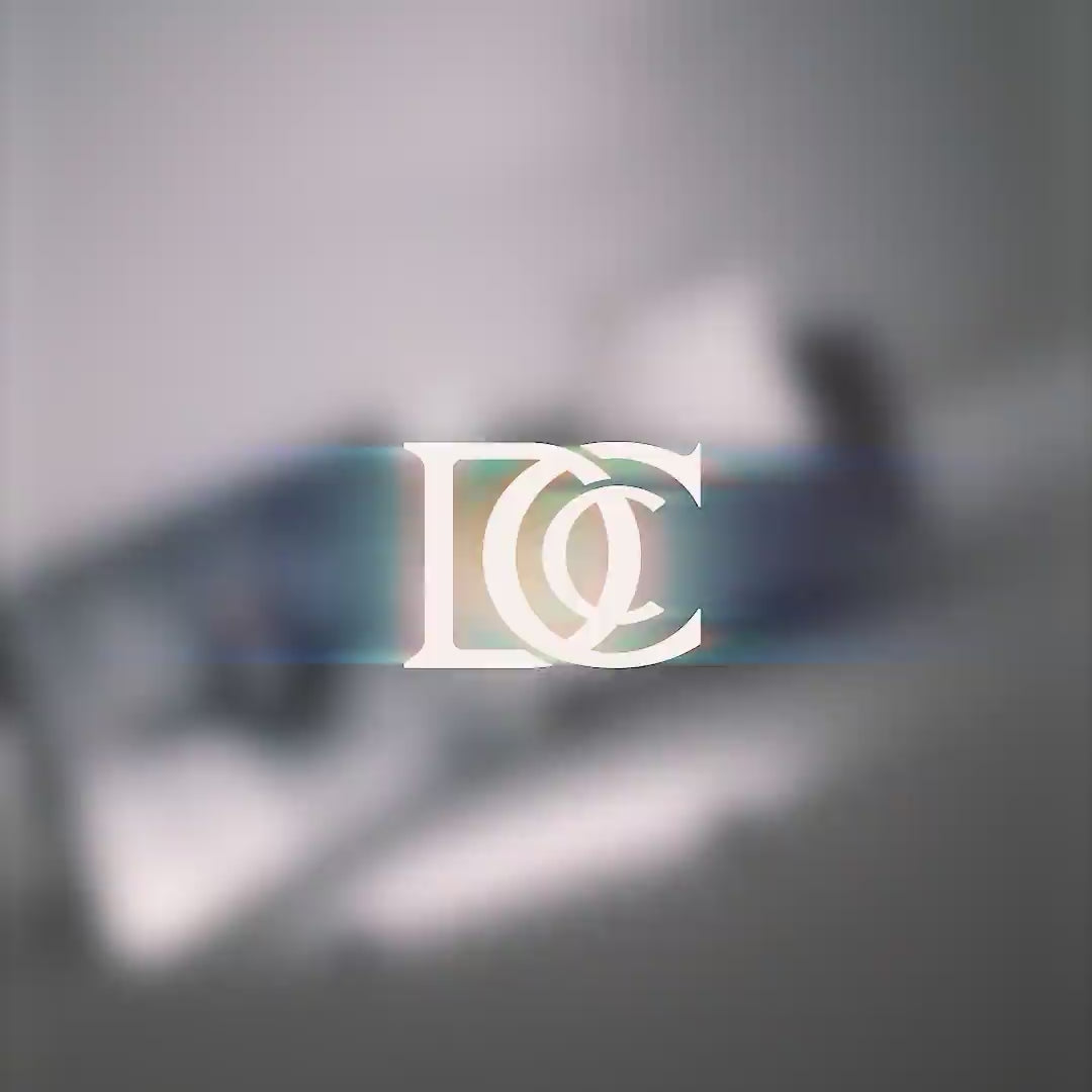 Load video: Royal American Canvas V2 - silver leaf